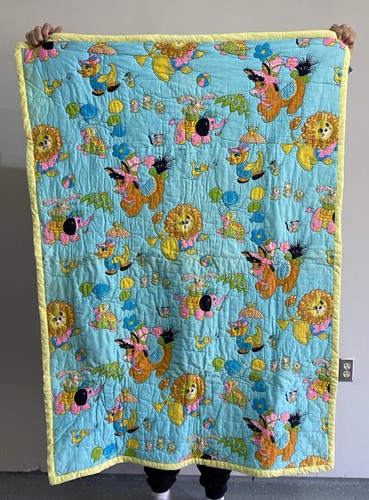 Vintage child blanket - child’s,
