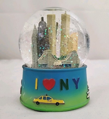 Nyc twin towers snow globe - nyc,