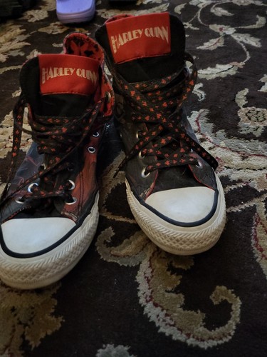 Harley quinn converse - harley,