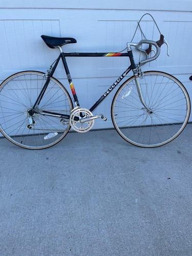 Peugeot 1980s road bike super - bike,