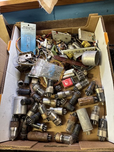 Huge lot vintage - lot, of