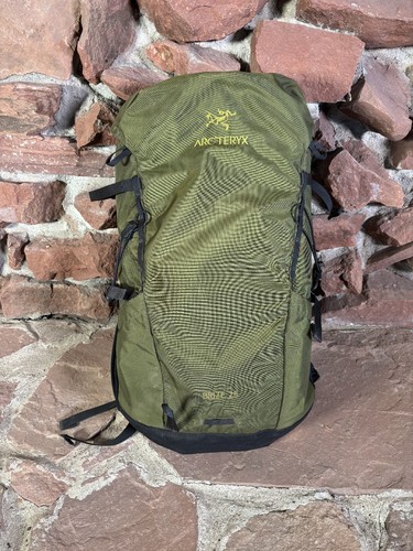 Arc teryx brize backpack - 25,