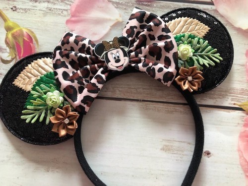 Safari zoo minnie mouse ears - safari,