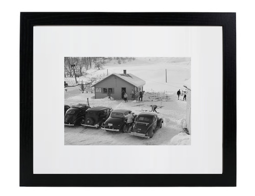 1940 parking lot lodge - lot, ski