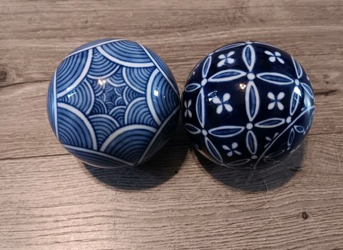 Blue and white - blue,