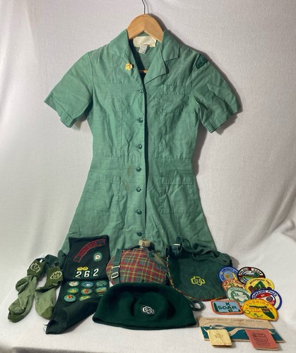 Vintage 1970 girl scout - vintage,