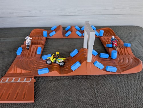 The main event - -, toy