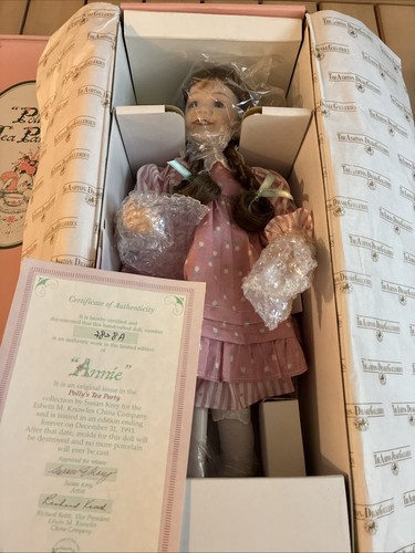 Vintage porcelain doll annie - porcelain, annie-