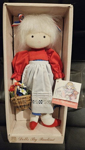 New box dolls pauline - dolls,
