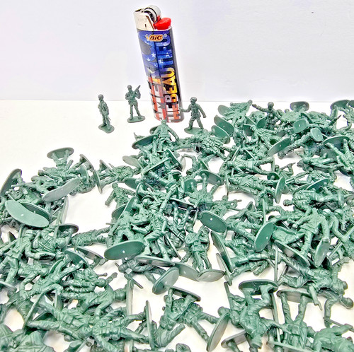 Hundreds army men action - men,