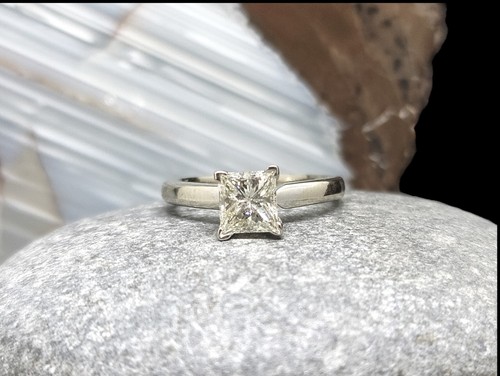 14k white gold natural gia - 14k,