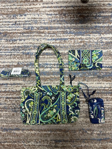 Vera bradley rhythm blues bag - vera,