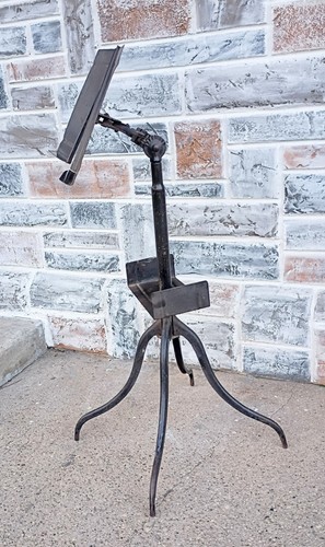 Antique black industrial - black,