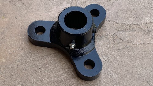 Bush hog spider yoke - spider,
