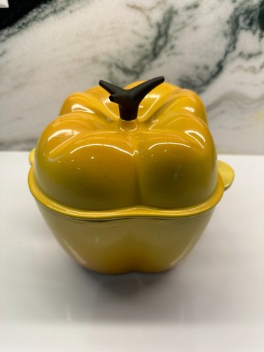 Creuset yellow bell - bell, pepper