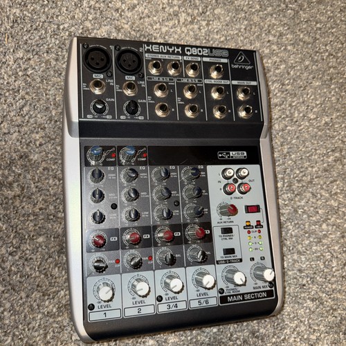 Behringer xenyx q802usb - xenyx,