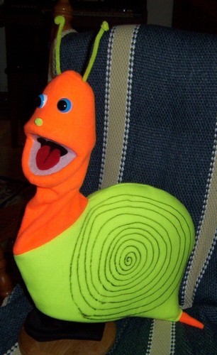 Blacklight snail baby - blacklight,