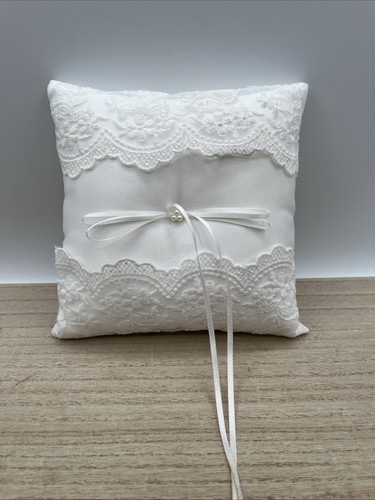 Ring bearer pillow - ring,