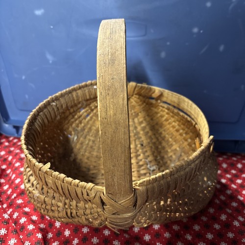 Antique wicker primitive - antique,