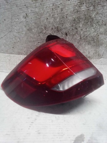 Driver left tail light - left,