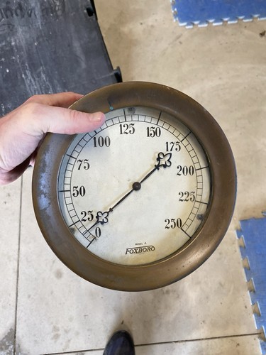 Large vintage foxboro model - foxboro,