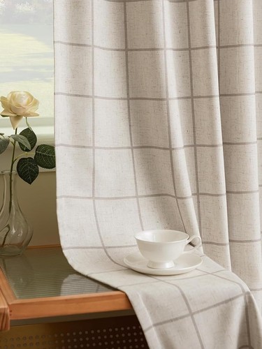 Three girls linen plaid - three,