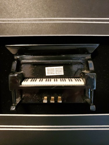 Upright piano refridgerator - upright,