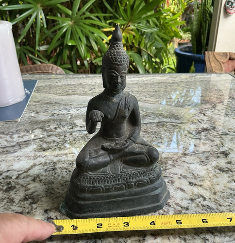 Buddhism seated buddha statue - seated,