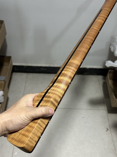 String20fret roasted flame - roasted,