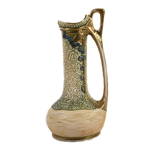 Art nouveau amphora - nouveau,