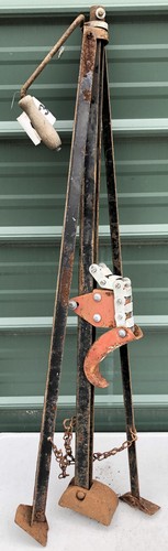 Tripod car bumper jack vintage - tripod,