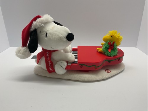 Hallmark swingin with snoopy - with,