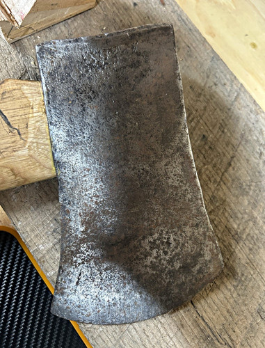 Vintage unmarked 2lb axe - unmarked, 1/2lb
