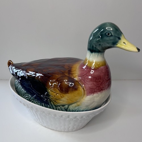 Malard duck basket - duck, shaped