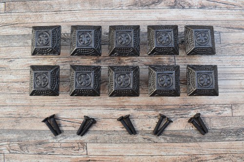 10x vintage cast iron - vintage, knobs