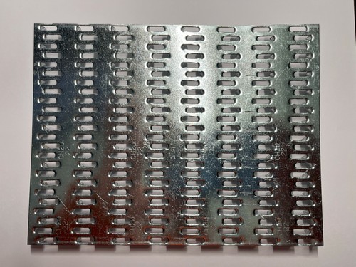 Qty truss plate - 8",