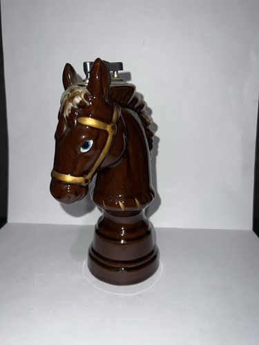 Ceramic brown horse head chess - brown,
