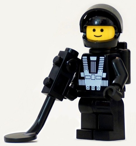 New lego blacktron minifig - new,