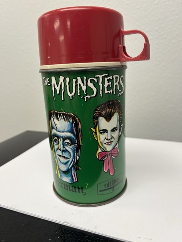 Vintage 1965 the munsters - vintage,