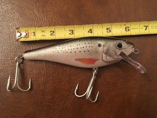 Medium menhaden plug - medium, 6"
