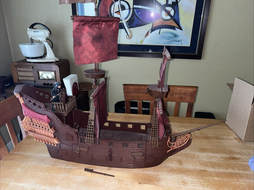 Pirates the caribbean on - pirates,