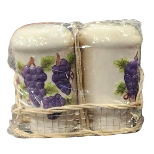 Grape salt pepper - salt, set