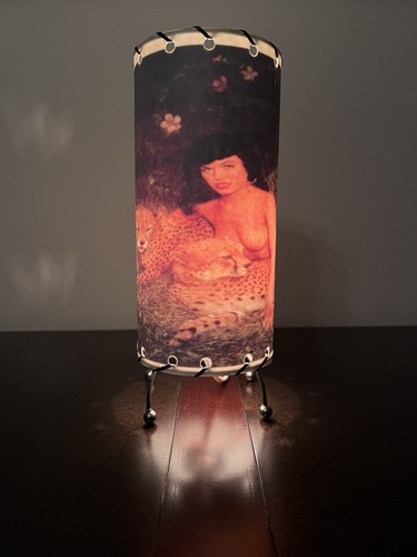 Pinup lamp bettie - pinup,