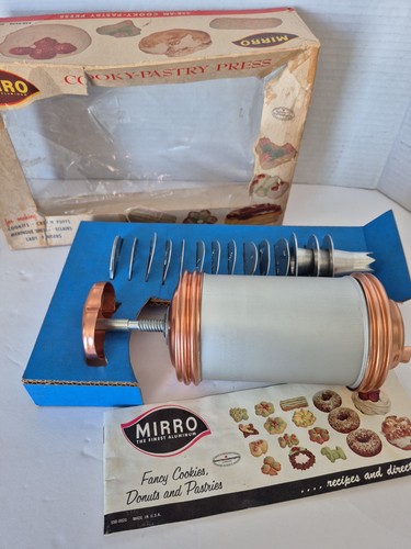 Vintage mirro copper - mirro,