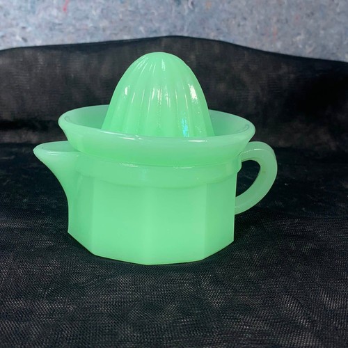 Jadeite green glass - 2,