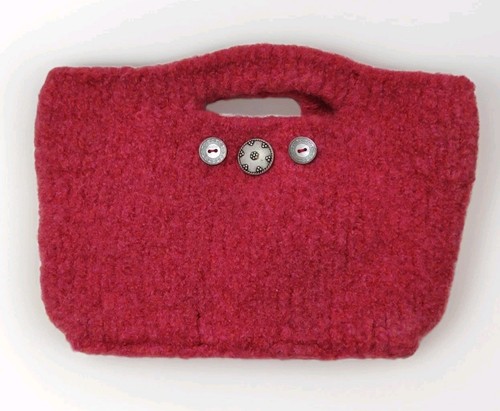 Felted 100 wool - 🧶felted,