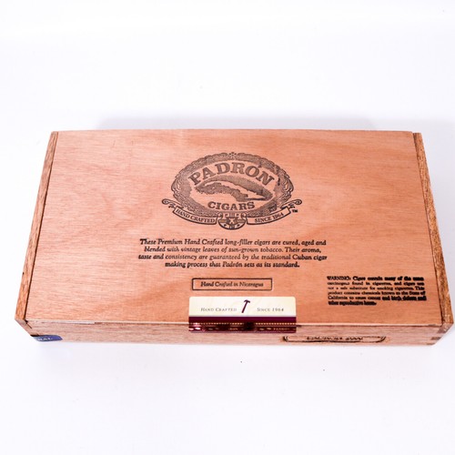 Padron 2000 empty - 2000, wood