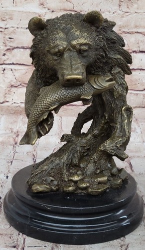 Bronze grizzly bear hunting - bronze,