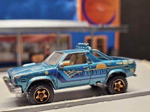 Subaru brat hot wheels - 1:64,
