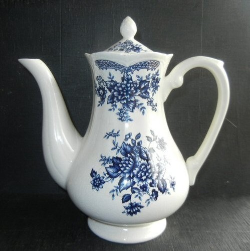 Teapot w lid - 1/4", h
